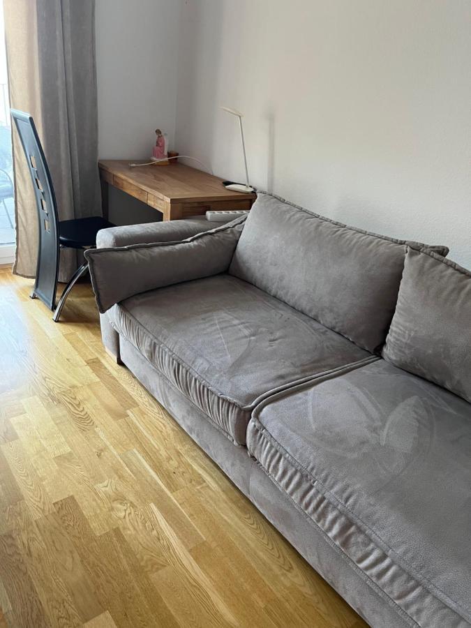 Schoenes Zimmer In Zentraler Lage Ulm Exteriér fotografie